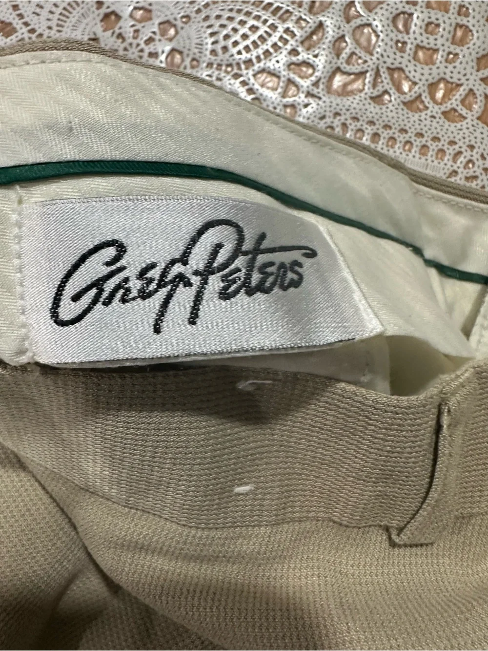 Greg Peters Men’s Khaki Pleated Dress Golf Shorts Tagged 34 Fits 32
